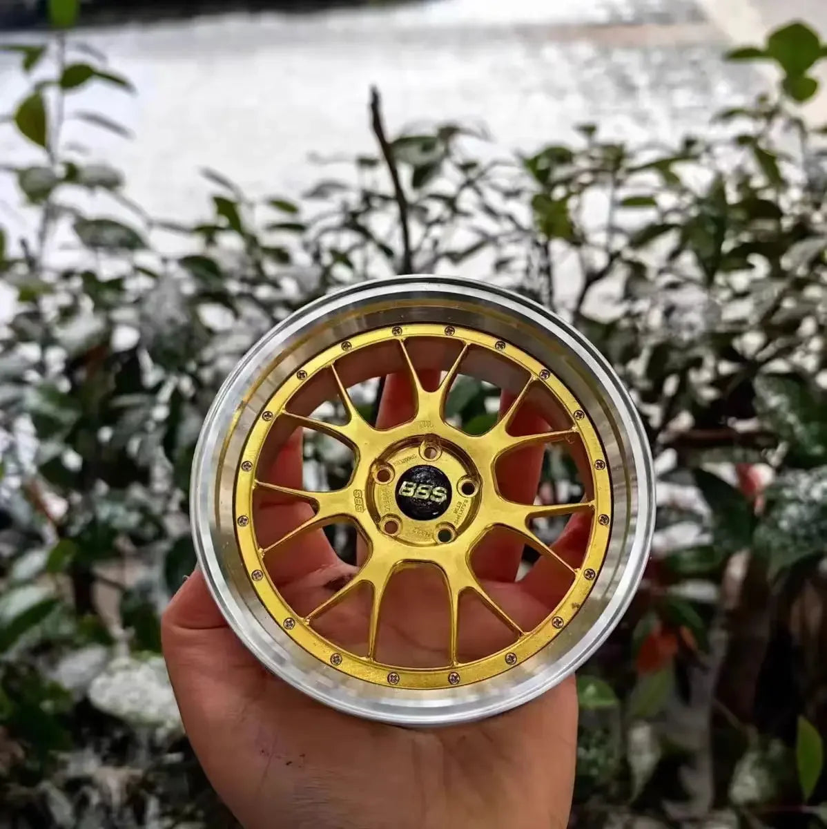 Miniature Roue Racing Golden Apex – Edition BBS/Rays