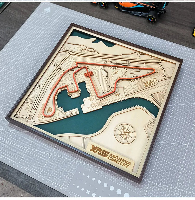 Sculpture Murale F1 – Circuits Iconiques Gravés sur Bois en 3D